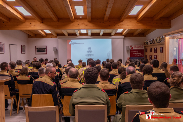 Jugendbetreuersitzung des Bezirks-Feuerwehrverbandes Schwaz